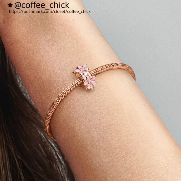 Pandora Pink Daisy Spacer Clip Charm - Picture 5 of 5